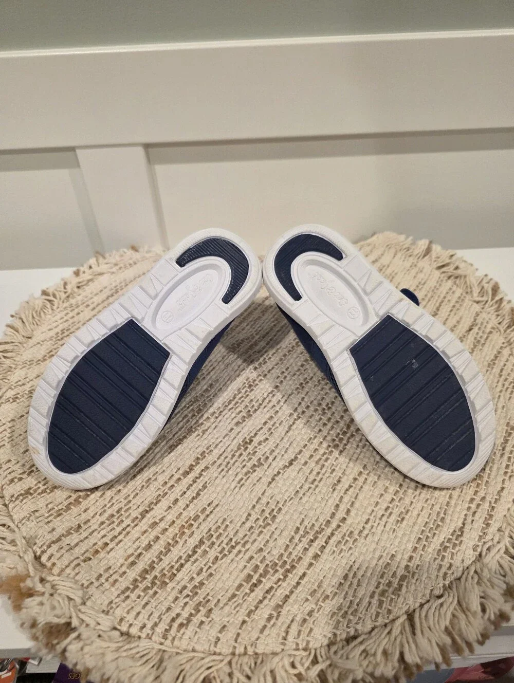 🌊 Cat & Jack Kids Boys Girls Size 11 Navy Blue Water Shoes